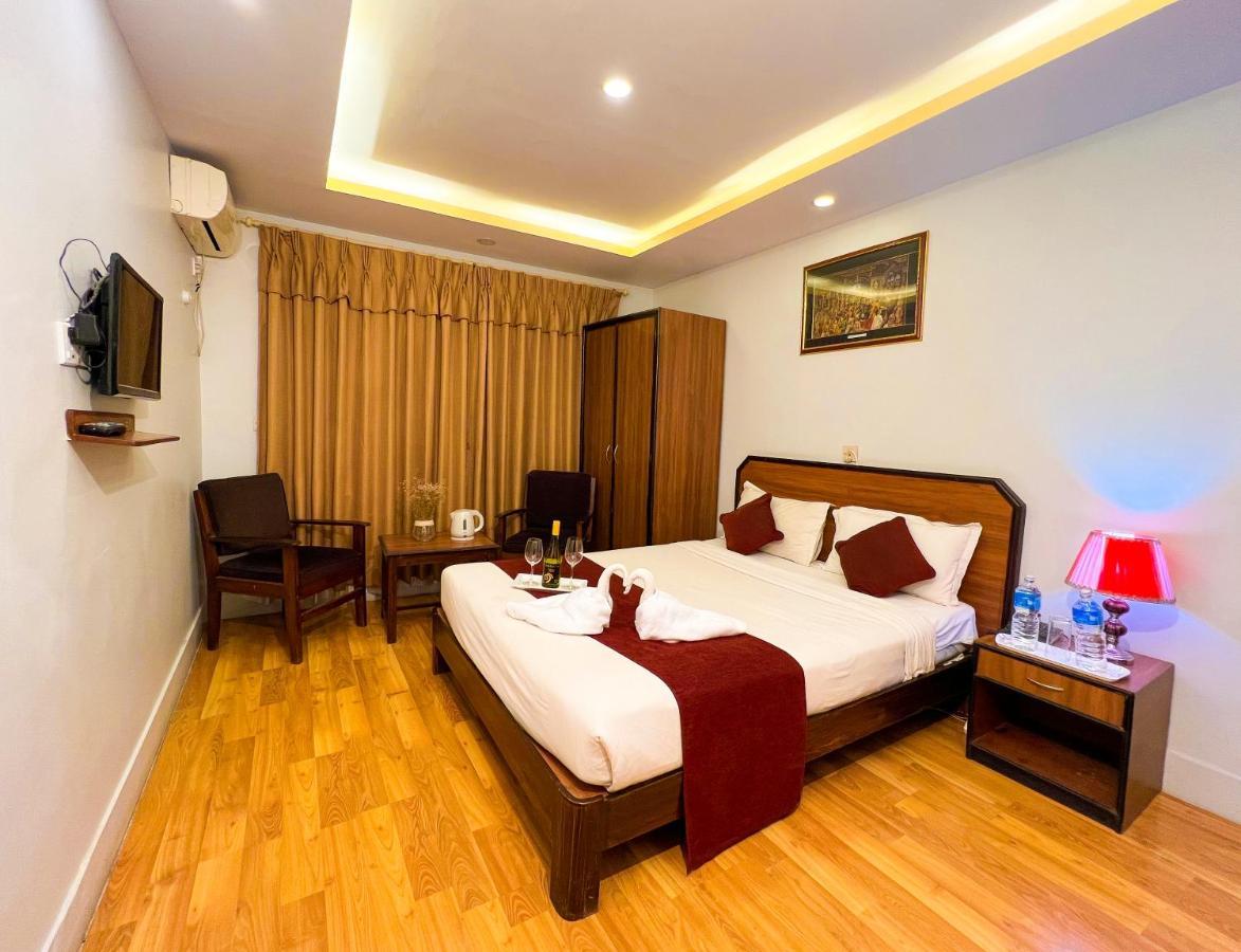 ธาเมล แกรนด์ โฮเต็ล Hotel กาฐมาณฑุ ภายนอก รูปภาพ
