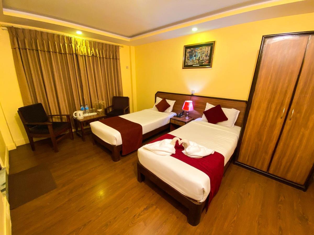 ธาเมล แกรนด์ โฮเต็ล Hotel กาฐมาณฑุ ภายนอก รูปภาพ