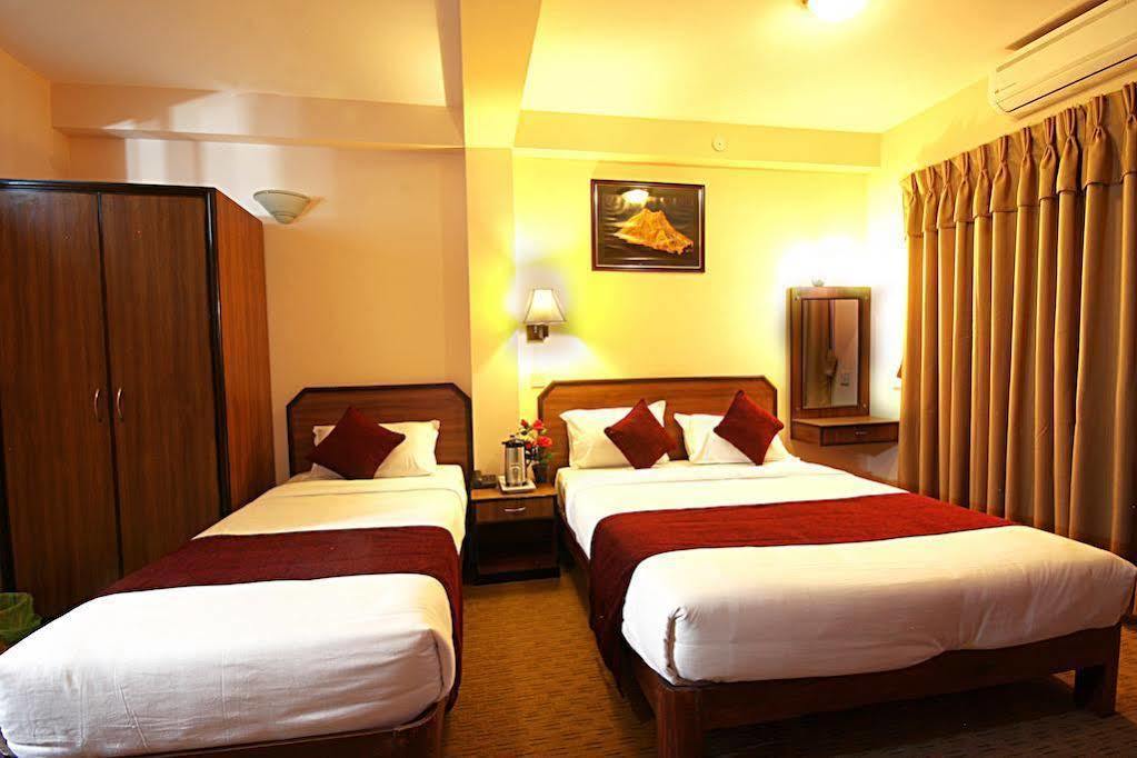 ธาเมล แกรนด์ โฮเต็ล Hotel กาฐมาณฑุ ภายนอก รูปภาพ